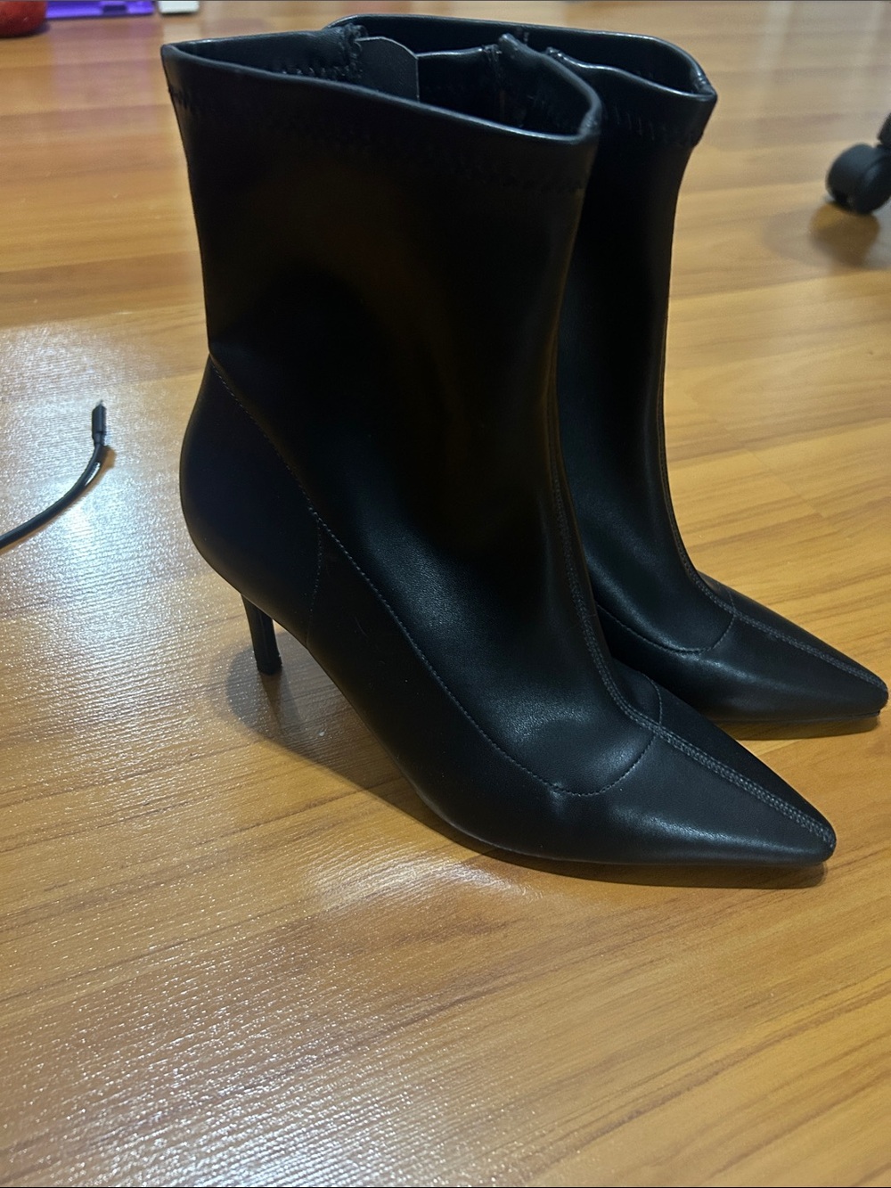 Sonoma Women's Black Pointed Toe Stiletto Ankle Boots